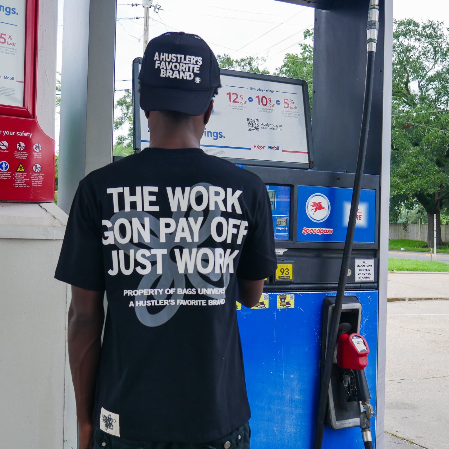 A Hustler Tee©️ Black